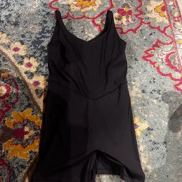 Bandier Bodysuit sz L - Picture 7 of 9